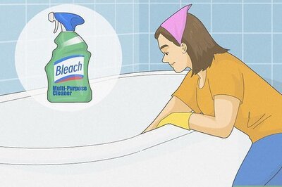 How to Take a Sitz Bath in the Bathtub & Using a Kit