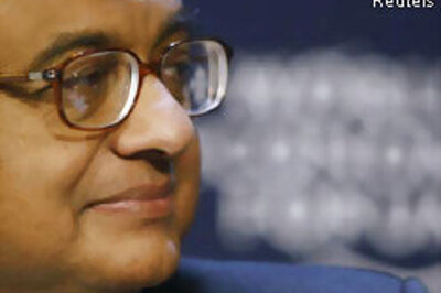 Markets rally on global cues, Chidambaram pep talk