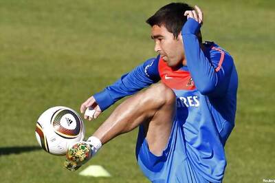 Deco likely to return against Spain