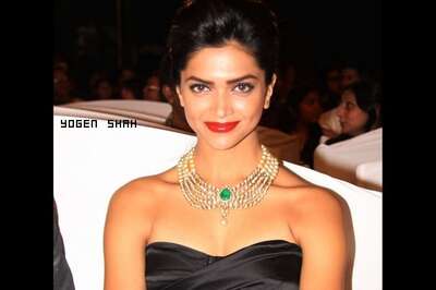 Imran's foot massage for Deepika