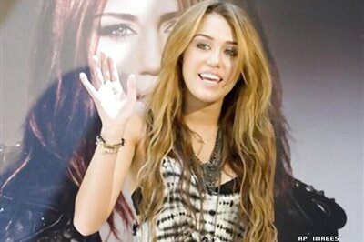 Is Miley Cyrus dating Dane Cook?