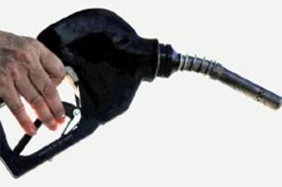 Reliance cuts petrol, diesel prices