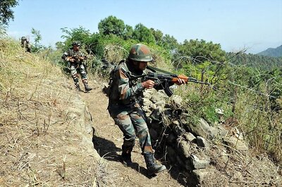 Pakistan Violates Ceasefire Again, Resorts to Shelling Along LoC in Jammu and Kashmir's Poonch