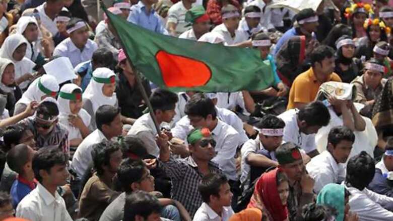 Polls start in Bangladesh amidst violence, 6 killed