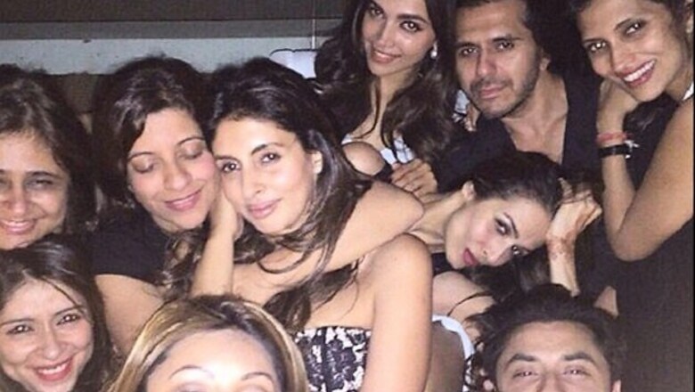 Photo of the day: Deepika Padukone, Gauri Khan, Shweta Nanda let their hair down at Farah Khan's birthday bash