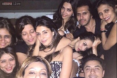 Photo of the day: Deepika Padukone, Gauri Khan, Shweta Nanda let their hair down at Farah Khan's birthday bash