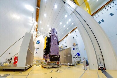 High Wind Postpones Launch Of NASA's Newest Space Telescope