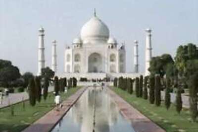 Bring down tourist traffic to save Taj