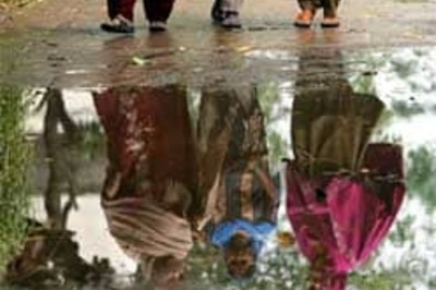 Rains lash Delhi and adjoining areas