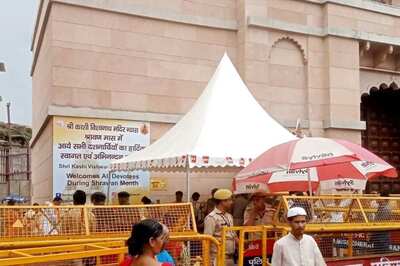 ASI Resumes Scientific Survey of Gyanvapi Mosque; Masjid Committee's Appeal Against HC Order in SC Today