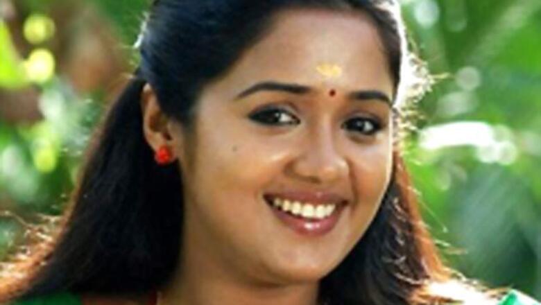 Actress Annanya hospitalised due to food poisoning