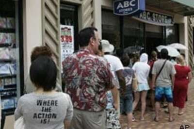 Quake in Hawaii, power knocked out