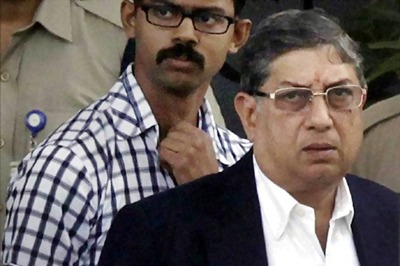 'UPA II suffering from policy paralysis'