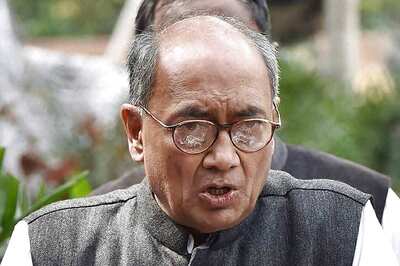 Congress Raps Digvijaya for Advocating 'Major Surgery' After Poll Rout