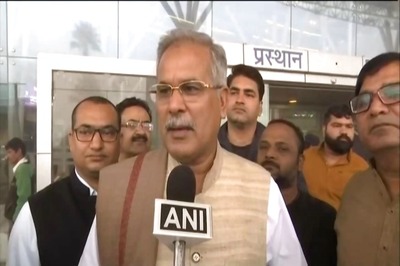 Chhattisgarh CM Accuses Modi of 'Handing Broom' to Public, Remaining on Foreign Tours