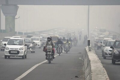 Delhi Weather a Rollercoaster, Likely to See Heat Wave, Dust Storm and Thunderstorm Today