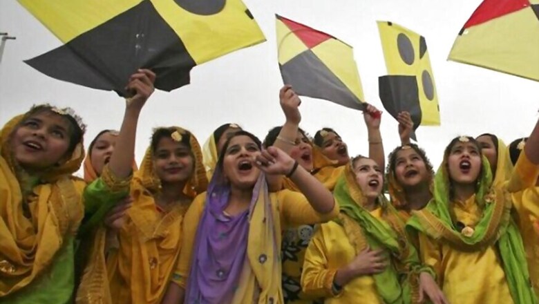 President, PM Greets Nation on Basant Panchami