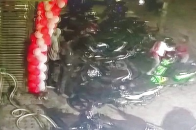 News18 Afternoon Digest: Victim's Friend, OYO Room They Were in Before Mishap in Focus; Duo Had Argument in Hotel & Other Top Stories