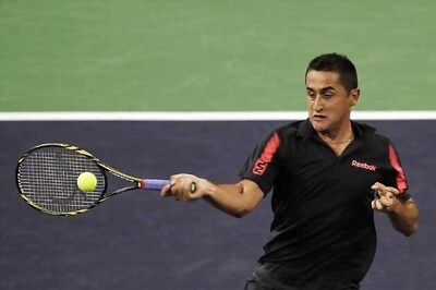 Ferrer beats Almagro at Valencia, makes semi-finals