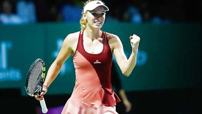 Caroline Wozniacki beats Agnieszka Radwanska at WTA Finals