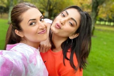 Divyanka Tripathi, Sana Makbul Look Adorable In Pics From Khatron Ke Khiladi 11 Sets