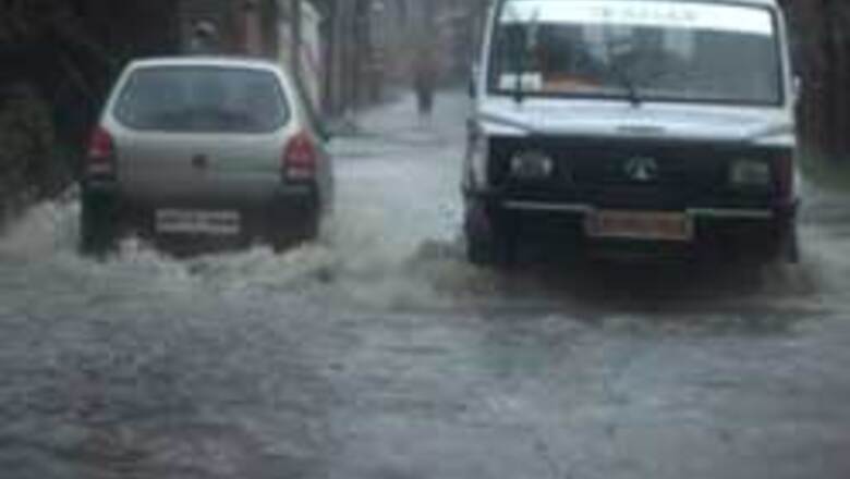 Kashmir Highway opens after 13 days