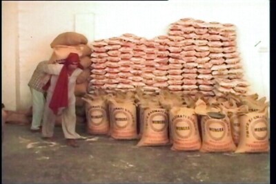 India trumps Pakistan's Iran rice trade boom with oil rupees