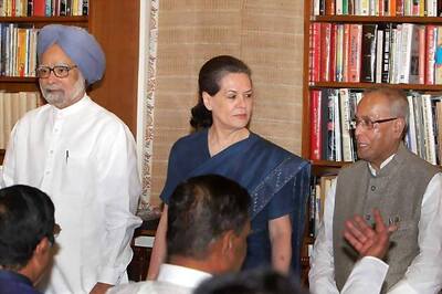 PM keeps Finance Ministry, Vilasrao gets Steel