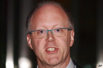 BBC chief quits over sex abuse row