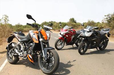 KTM 200 Duke vs Yamaha R15 v2.0 vs CBR250R