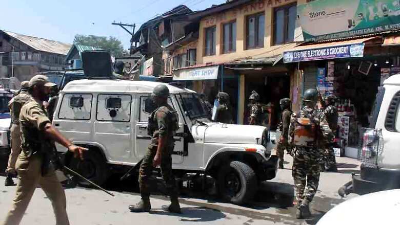 NIA Conducts Raids in Jammu & Kashmir, Delhi