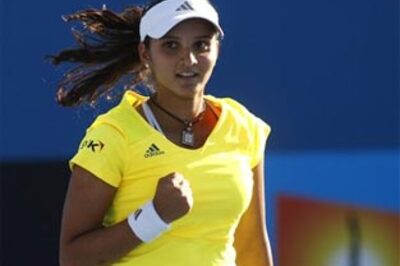 Sania-Chuang pair clinches MPS Group doubles title