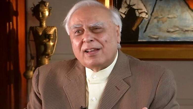 Kapil Sibal Demands Judicial Probe into 'Demonetisation Scam'