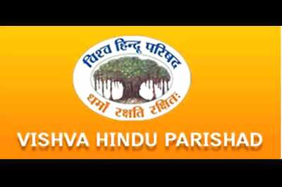 Nothing wrong in 'ghar wapsi': VHP