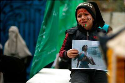 Mass Graves with Mutilated Bodies Found in Aleppo: Russia