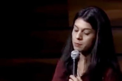 Indian Stand-up Comedian Gets Flak Over Routine Criticising Her Mother's Choice in Men