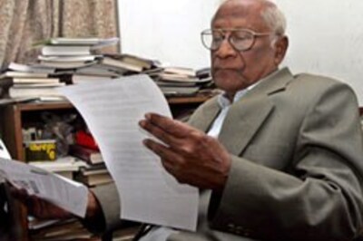 Left rebuffs UPA, says Govt N-defence rubbish