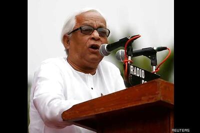 Mamata government driving away investors: Buddhadeb