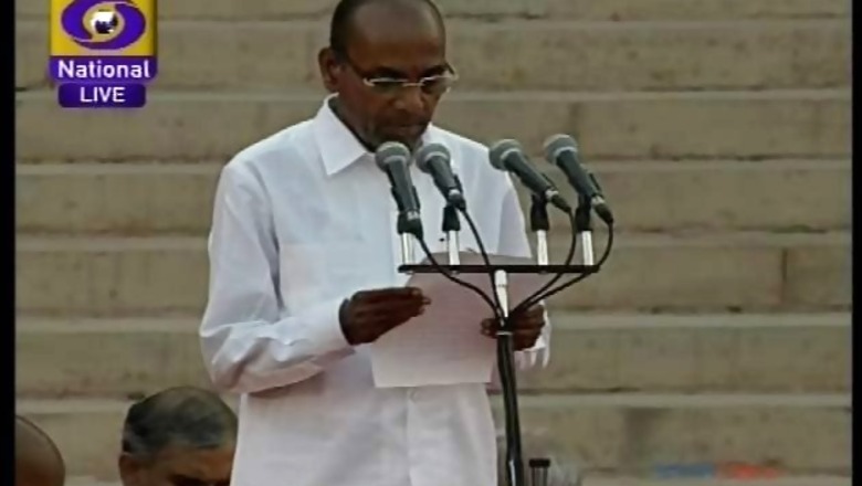 Happy with my portfolio, says Heavy Industries Minister Geete