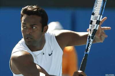 Paes, Bopanna win their doubles matches to enter semis