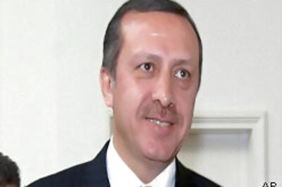 Pope’s comments 'ugly': Turkish PM