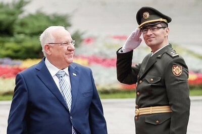 Israel President Reuven Rivlin Arrives in Mumbai On 6-day Visit to Bolster Ties