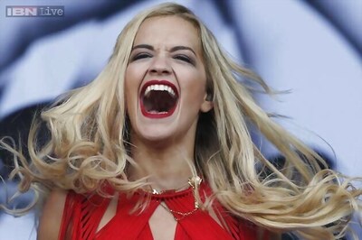Rita Ora makes modelling debut at New York Fashion Week