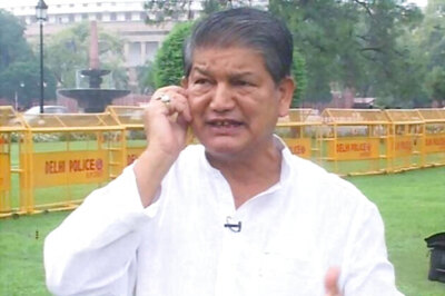 Adopt polytechnics and ITIs, Harish Rawat tells Vidyut Nigam