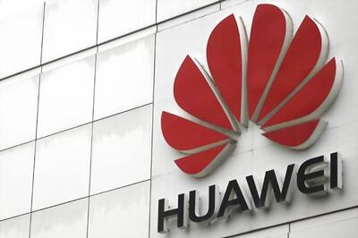 A smartphone is in the middle of Silicon Valley, Hollywood: Huawei CEO