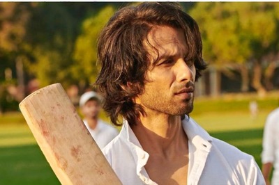 Jersey Box Office Collection: Shahid Kapoor-Mrunal Thakur's Film Registers Low Opening Day With Rs 4 Cr
