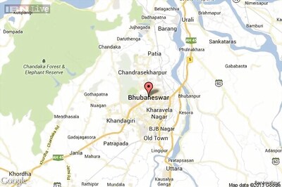 Bhubaneswar: Man hurls 3 crude bombs inside district court, arrested