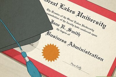 How to Become a Junior Stockbroker