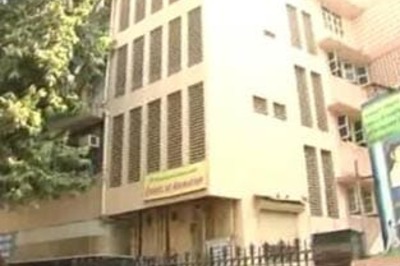 2 minors, medical student commit suicide in Mumbai