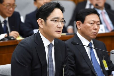 Arrest Warrant Sought For Samsung Heir in South Korean Corruption Probe